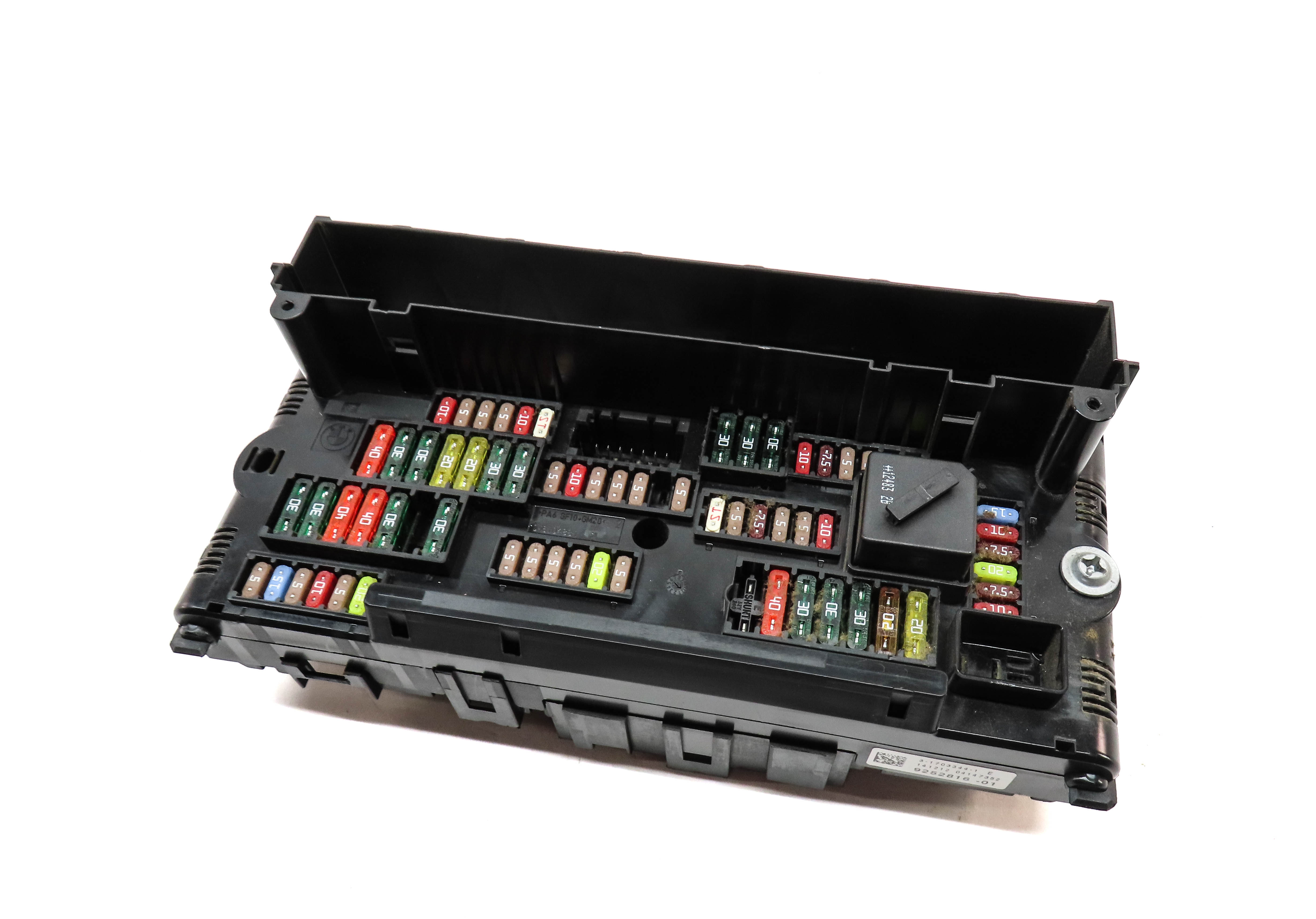 2013 BMW 750LI (F01) FRONT POWER DISTRIBUTION RELAY FUSE BOX — exact item pictured